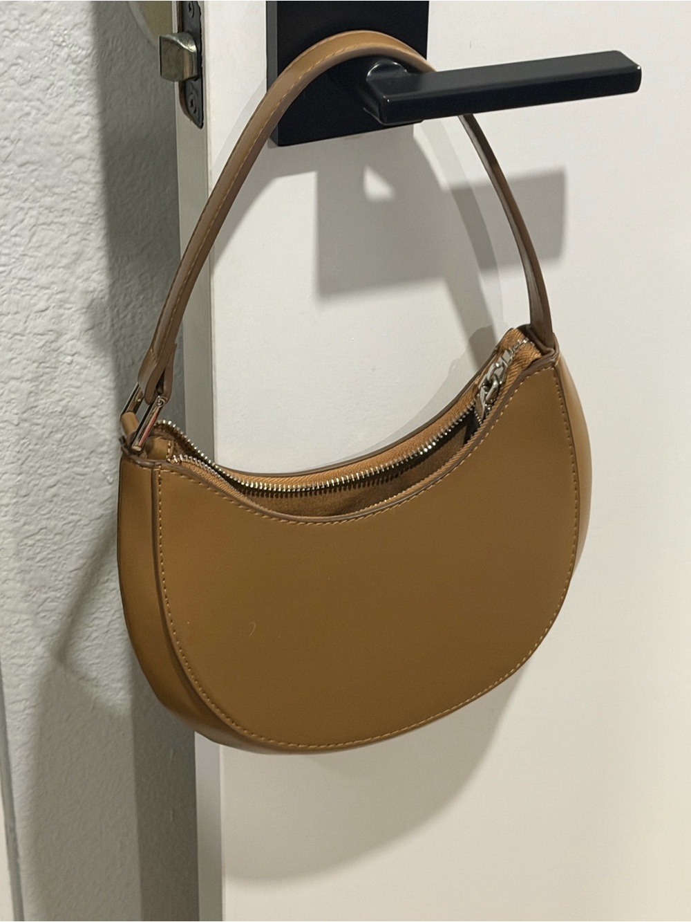 Mango Tan Crescent Mini Shoulder Bag - Picture 2 of 4